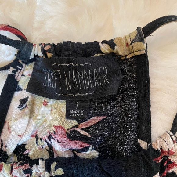 2 Super Cute Rompers! - Picture 8 of 9